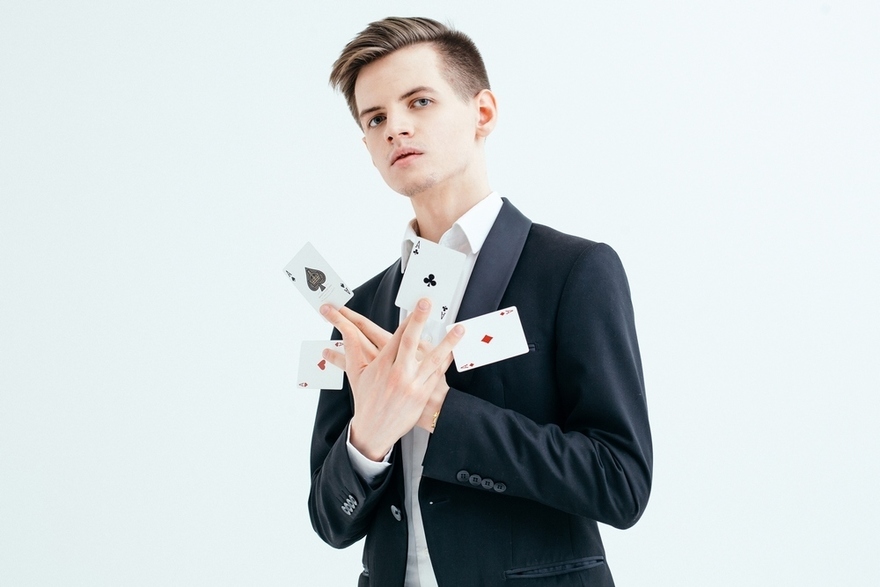 Фото: Дуэт Иллюзионистов нового поколения Двойное Дно на свадьбу от Дуэт Иллюзионистов нового поколения Двойное Дно 7