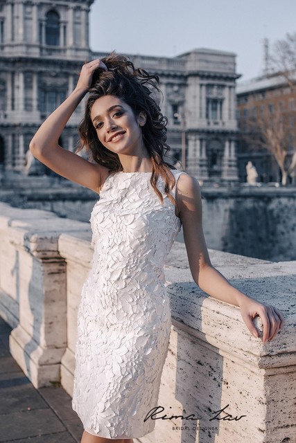 Свадебное платье Лайза. Силуэт Прямое. Цвет Айвори / Капучино. Вид 2