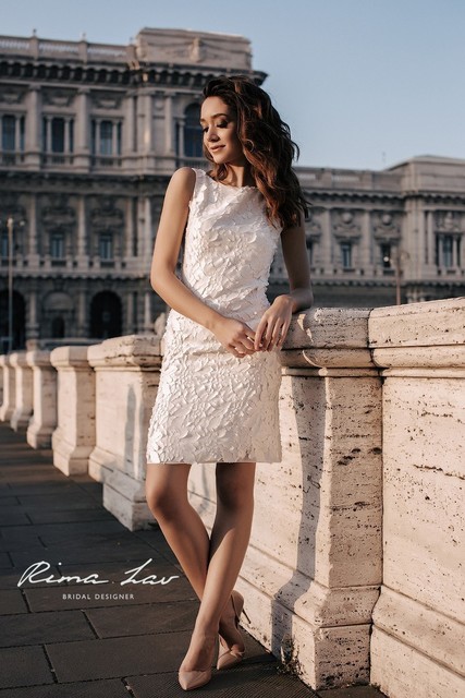 Свадебное платье Лайза. Силуэт Прямое. Цвет Айвори / Капучино. Вид 3