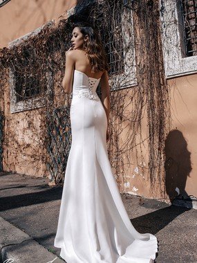 Свадебное платье Аретта. Силуэт Рыбка. Цвет Белый / Молочный. Вид 2