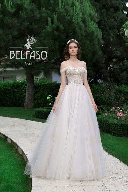 Свадебное платье Анелия. Силуэт Пышное. Цвет Айвори / Капучино, Белый / Молочный. Вид 3