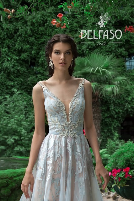 Свадебное платье Блисс. Силуэт А-силуэт. Цвет Айвори / Капучино, Голубой / Синий. Вид 4