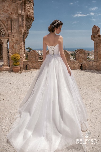 Свадебное платье Мэри. Силуэт Пышное. Цвет Белый / Молочный. Вид 2