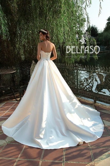 Свадебное платье Лия атлас. Силуэт Пышное. Цвет Белый / Молочный. Вид 2