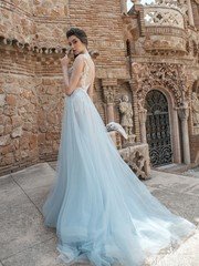 Свадебное платье Дивиана. Силуэт А-силуэт. Цвет Голубой / Синий. Вид 2