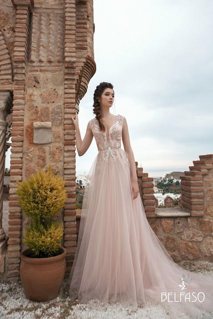 Свадебное платье Дивиана. Силуэт А-силуэт. Цвет Голубой / Синий. Вид 4