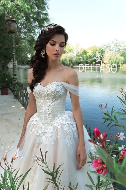 Свадебное платье Аламея. Силуэт Пышное. Цвет Белый / Молочный. Вид 3