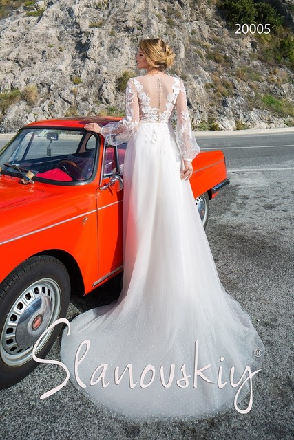 Свадебное платье 20005. Силуэт А-силуэт. Цвет Белый / Молочный. Вид 2