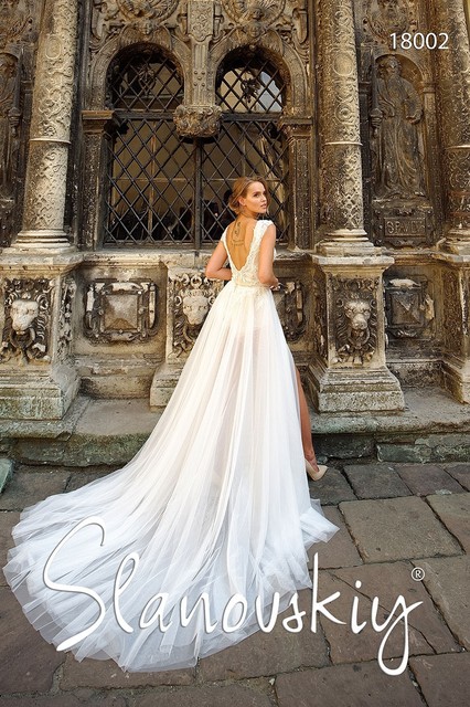 Свадебное платье 18002. Силуэт А-силуэт. Цвет Белый / Молочный. Вид 2