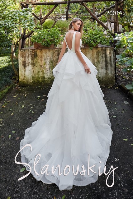 Свадебное платье 20011. Силуэт Пышное. Цвет Белый / Молочный. Вид 2