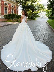 Свадебное платье 21001. Силуэт Пышное. Цвет Белый / Молочный. Вид 2