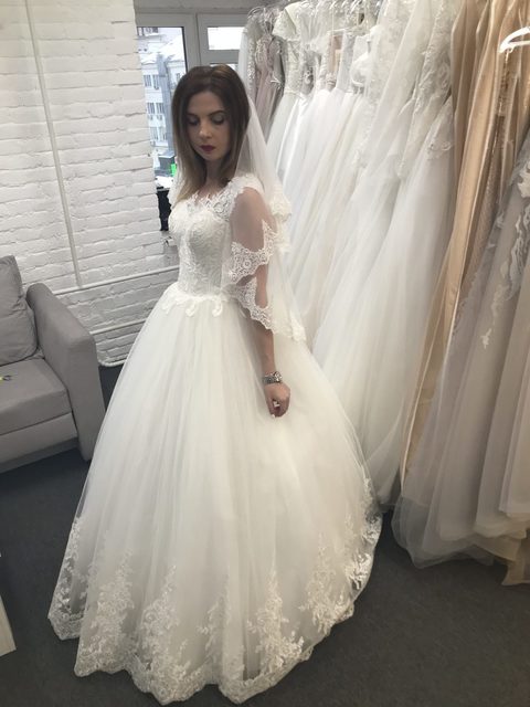 Свадебное платье Грация. Силуэт Пышное. Цвет Белый / Молочный. Вид 2