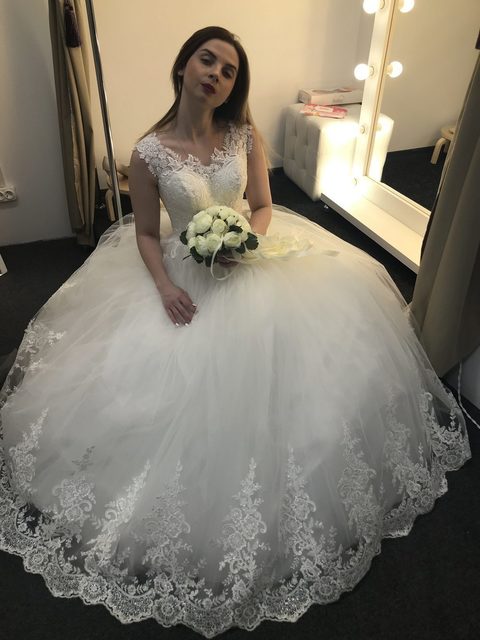 Свадебное платье Грация. Силуэт Пышное. Цвет Белый / Молочный. Вид 3