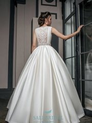 Свадебное платье 801. Силуэт Пышное. Цвет Белый / Молочный. Вид 2