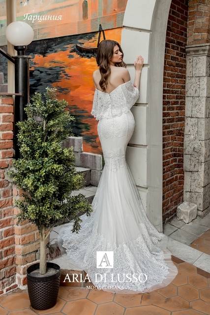 Свадебное платье Гарциния. Силуэт Рыбка. Цвет Белый / Молочный. Вид 2