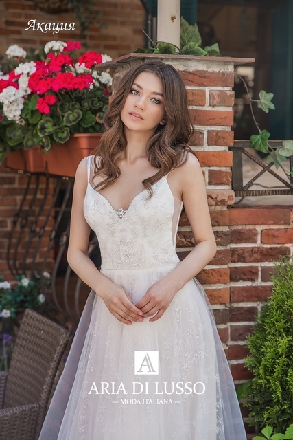 Свадебное платье Акация. Силуэт А-силуэт. Цвет Белый / Молочный. Вид 4