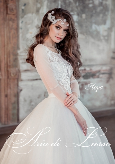 Свадебное платье Лора. Силуэт Пышное. Цвет Белый / Молочный. Вид 3