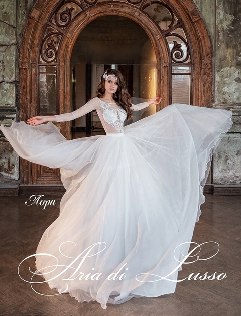 Свадебное платье Лора. Силуэт Пышное. Цвет Белый / Молочный. Вид 4