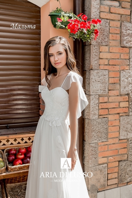 Свадебное платье Мальта. Силуэт А-силуэт. Цвет Белый / Молочный. Вид 3