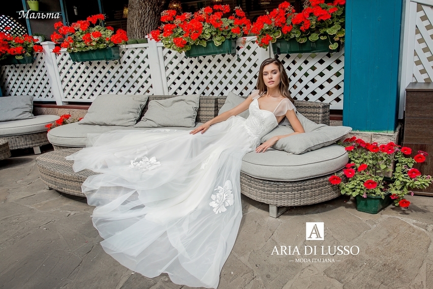 Свадебное платье Мальта. Силуэт А-силуэт. Цвет Белый / Молочный. Вид 4