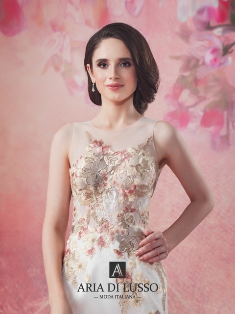 Свадебное платье Паулина. Силуэт Прямое. Цвет Айвори / Капучино, Белый / Молочный. Вид 4