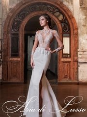 Свадебное платье Роберта. Силуэт Рыбка. Цвет Белый / Молочный, Айвори / Капучино. Вид 1