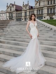 Свадебное платье Рошель. Силуэт Рыбка. Цвет Белый / Молочный. Вид 1