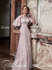 Свадебное платье Эллайн. Силуэт Прямое. Цвет Айвори / Капучино. Вид 1