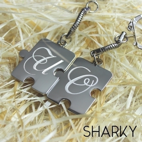 Парные брелки Паззлы с гравировкой от Студия арт-гравировки SHARKY 1