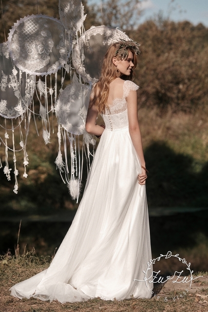 Свадебное платье Зои. Силуэт Прямое. Цвет Белый / Молочный. Вид 2