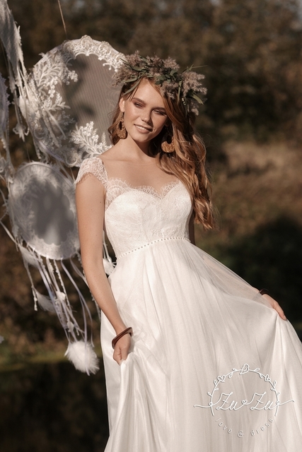 Свадебное платье Зои. Силуэт Прямое. Цвет Белый / Молочный. Вид 3