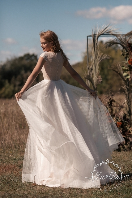 Свадебное платье Джун. Силуэт А-силуэт. Цвет Айвори / Капучино, Белый / Молочный. Вид 2