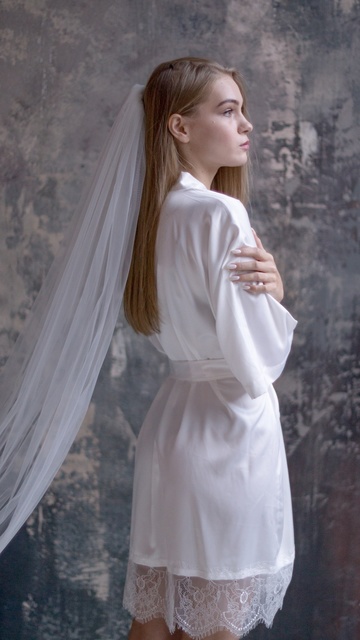 Шелковый халат Эмма от Свадебный салон TopBridal 1
