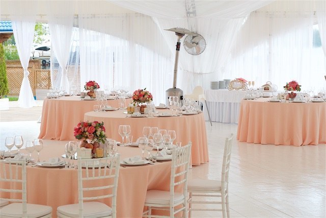 Классика, Весенняя / Летняя в Выездная регистрация, Ресторан / Банкетный зал от Студия декора и флористики Secret Garden Decor 5