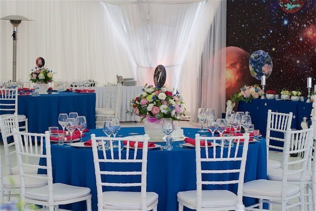 Тематический, Весенняя / Летняя в Выездная регистрация, Ресторан / Банкетный зал от Студия декора и флористики Secret Garden Decor 5