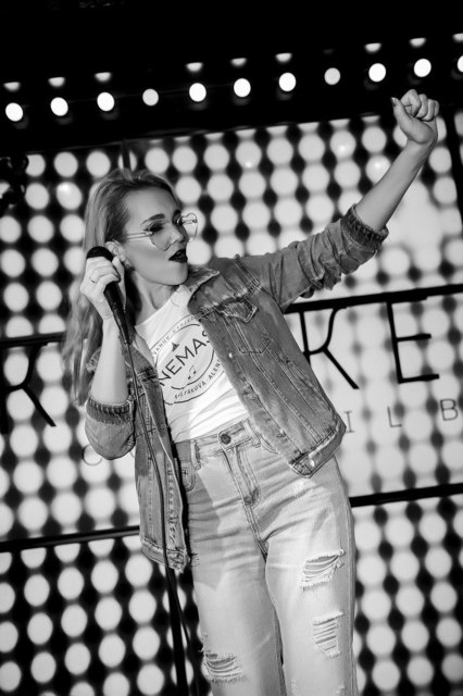 Кавер-дуэт OneMast на свадьбу 9