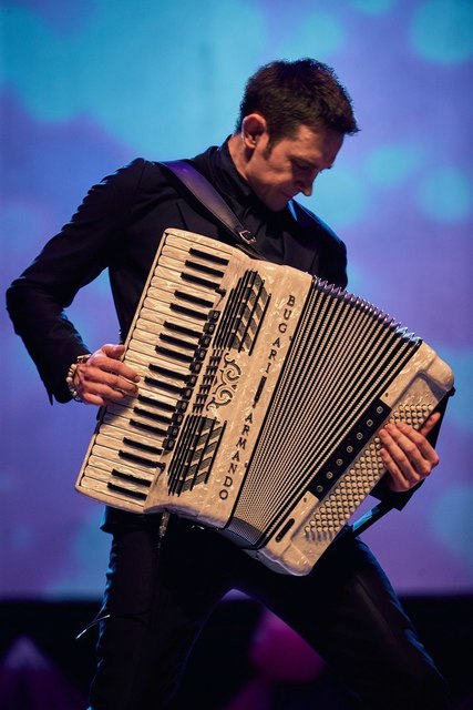 Дмитрий Пономарев на свадьбу 9