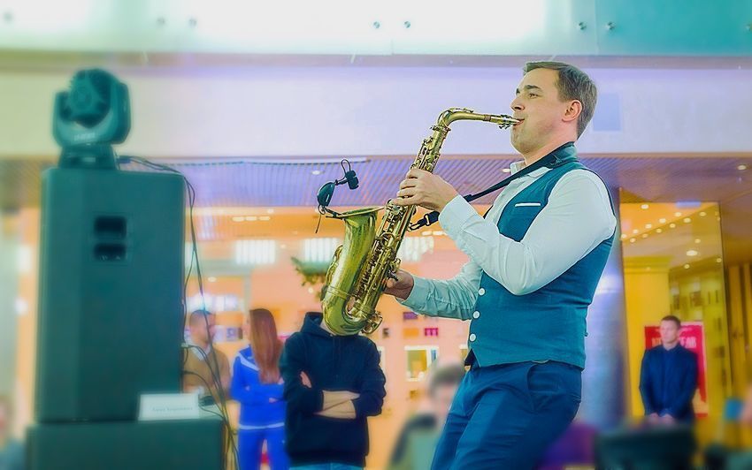 Саксофонист Денис Беляев на свадьбу 10