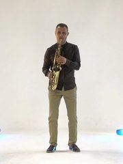 Саксофонист Денис Беляев на свадьбу 1