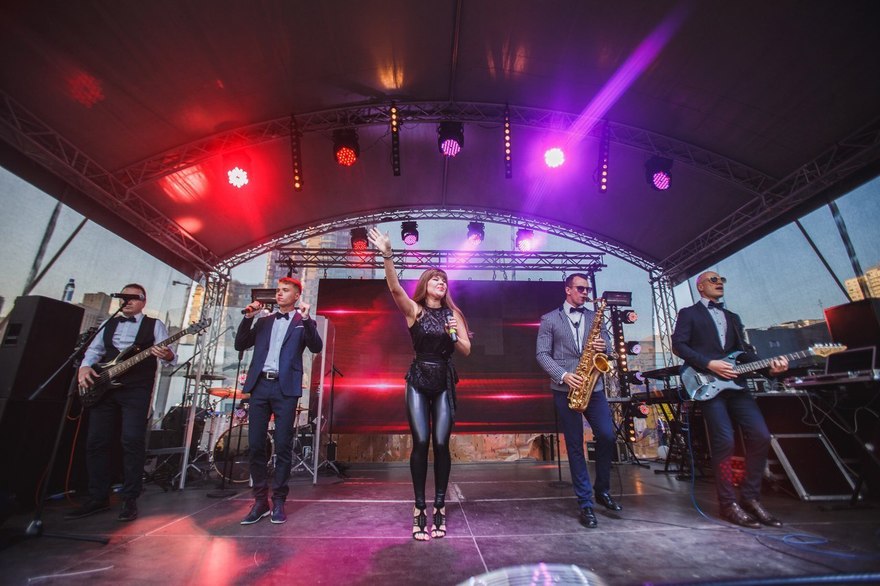 Кавер-группа Оранжевый Vinil на свадьбу 10