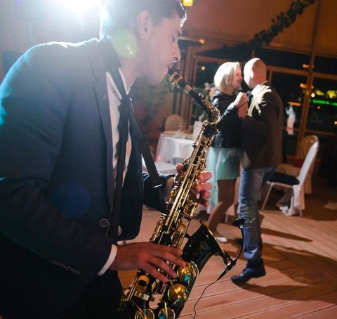 Роман Старевский на свадьбу 6