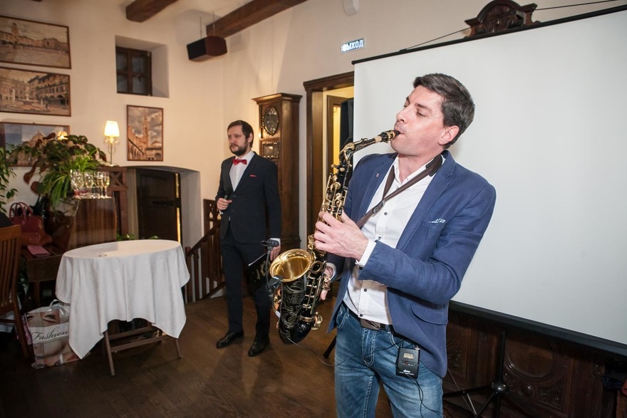 Роман Старевский на свадьбу 4