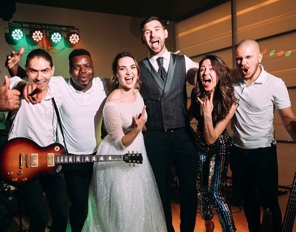 Кавер-группа Alice and Wonderband на свадьбу 10