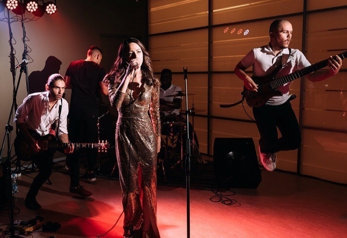 Кавер-группа Alice and Wonderband на свадьбу 13