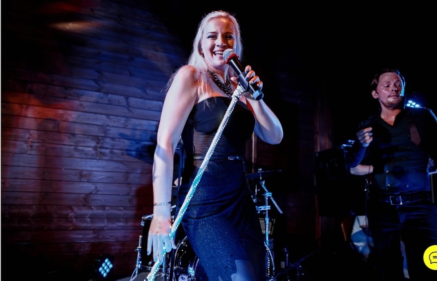 Кавер группа Zарядка на свадьбу 3