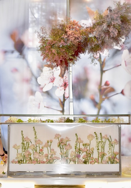 Шебби шик, Весенняя / Летняя, Рустик, Модерн в Выездная регистрация, На веранде от Студия декора и флористики Dorokhova Studio 4