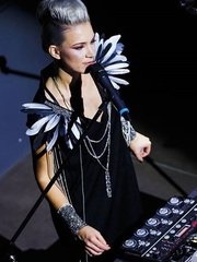 Алёна Минулина на свадьбу 1