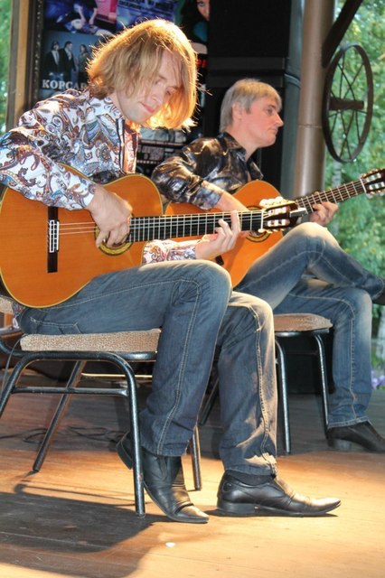 Гитарный дуэт Роза Ветров на свадьбу 3