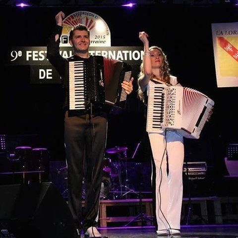 Шоу-дуэт аккордеонистов Мирослав и Владислава на свадьбу 12