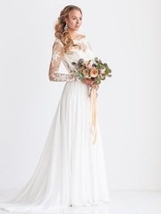 Волны, Локоны / Локоны на один бок, С плетением от Свадебный стилист Лёля Садовка 1